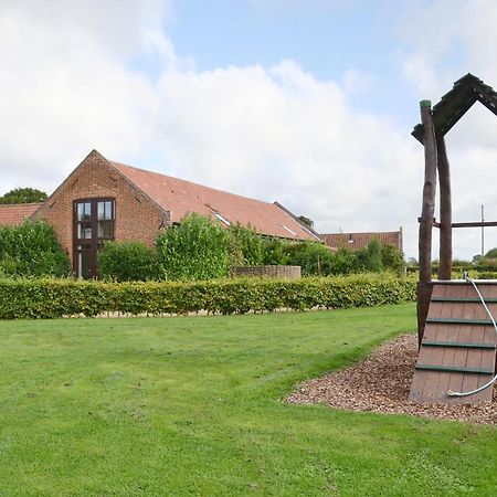 Mint - E4322 Villa Ludham Exterior photo